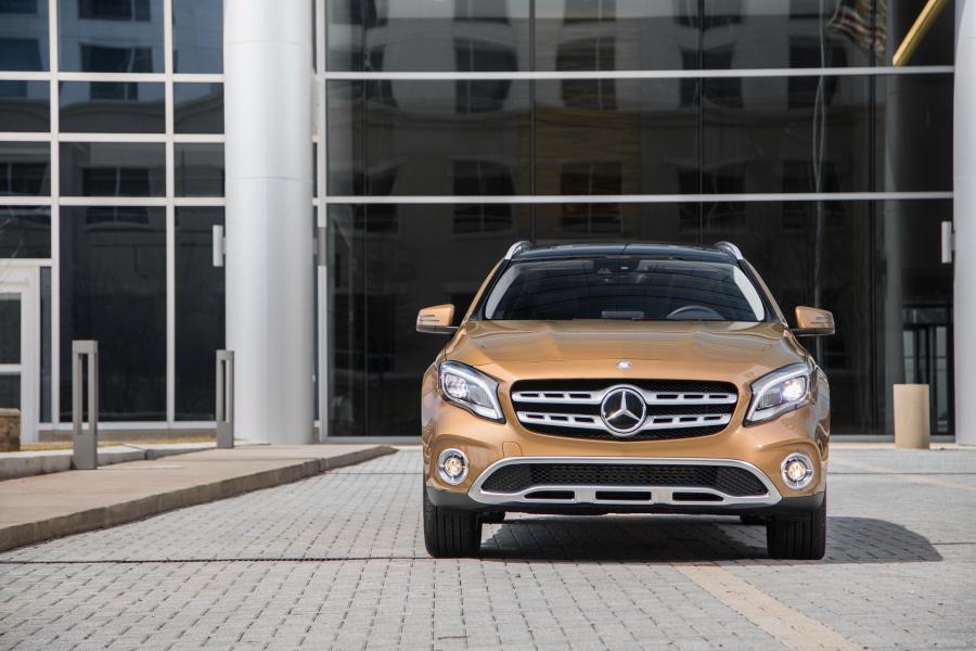 Mercedes-Benz GLA250 4Matic (X156) 2017 года  (NA) (фото 10 из 28)